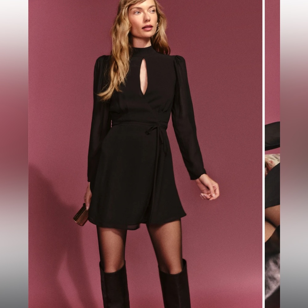 Reformation Ottessa Dress Black long sleeve, fit and flare with keyhole - Size S